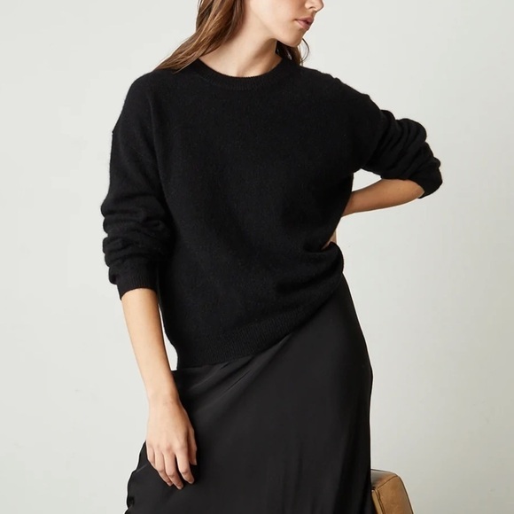 Velvet by Graham and Spencer Brynne Crewneck Luxe Cashmere Sweater - Picture 1 of 13
